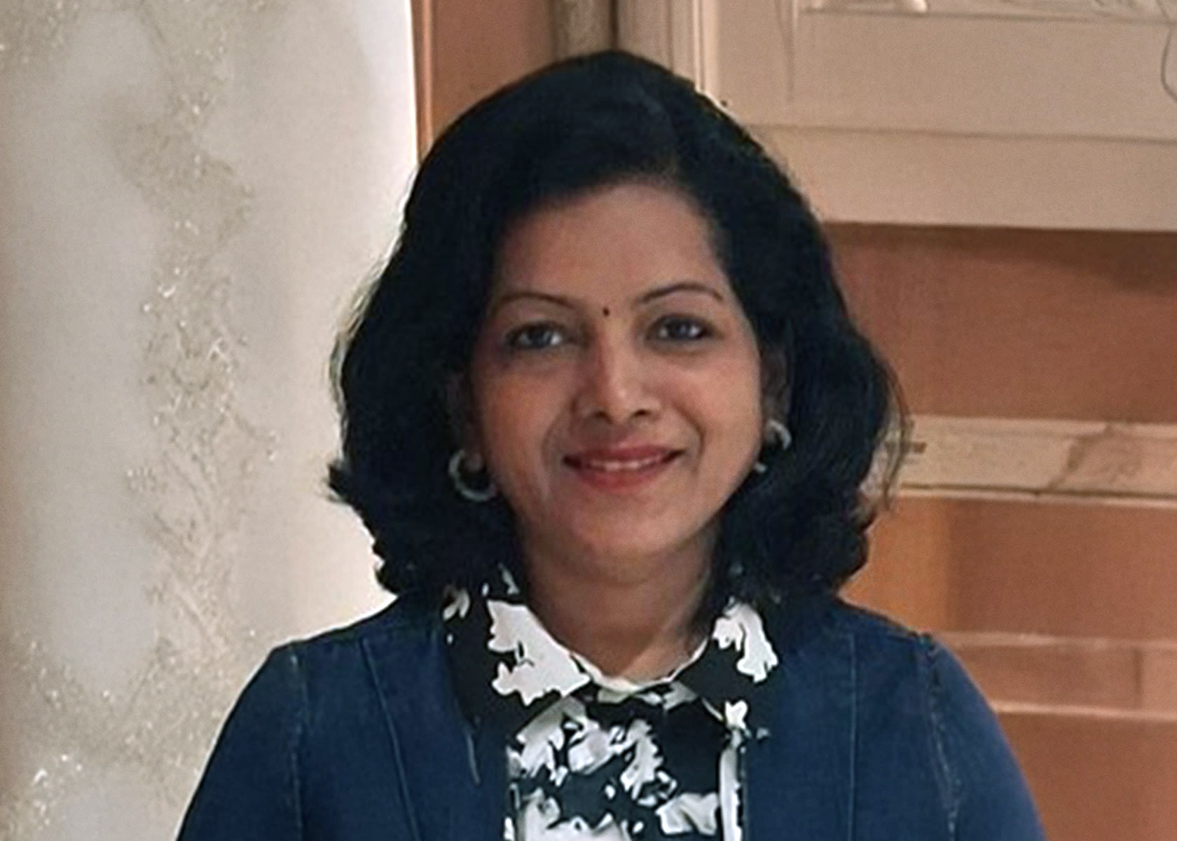 Headshot of Qlik Academic Program Ambassador, Dr. K. Kalaiselvi